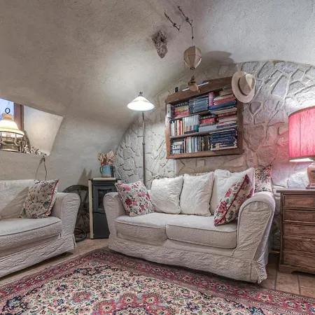 Il Grottino Di 3* Assergi